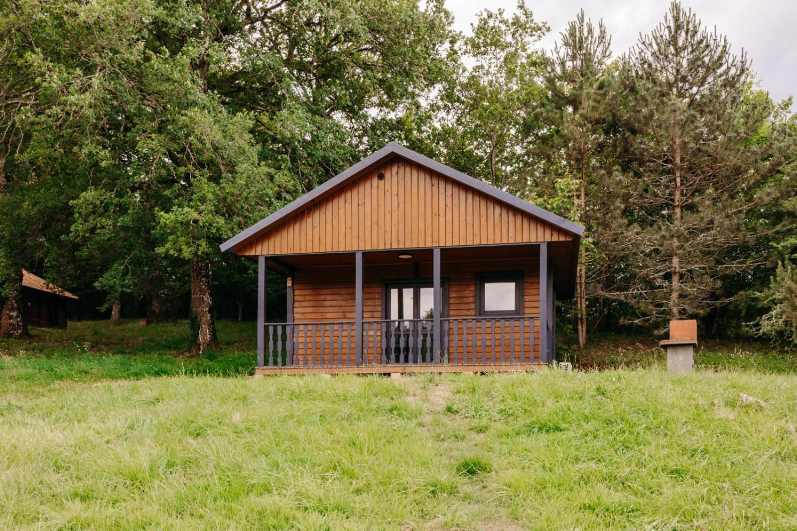 Slow Village Seveilles Valades Екстер'єр фото